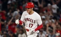 大谷翔平、逆転12号＆160キロ連発に敵地記者お手上げ「うわぁ怪物だ」「計り知れない」
