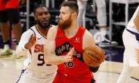 首の負傷で昨季全休のアーロン・ベインズ、NBAチームのワークアウトに参加へ