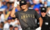 大谷翔平、カーショーから球宴初ヒットを放つも、まさかの牽制死に苦笑「できればホームランか空振りが良かったが・・・」