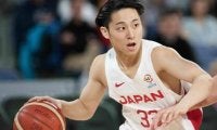 富樫勇樹28歳167cmと河村勇輝21歳172cm。バスケ日本代表「ふたりのユーキ」の正ポイントガード争い