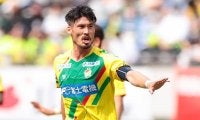 ｢私はサッカー選手です｣!! 元日本代表・鈴木大輔が今話題の｢10人ニキ｣と勘違いされているとツイッターで報告! ｢コラボ期待してます｣…SNS上での本人とのやり取り