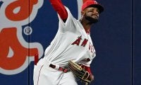【MLB】「やれば出来る子アデル」　走者絶望、149キロのレーザー送球にファン騒然「キャノン」