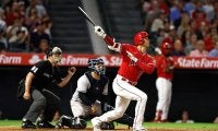 大谷翔平、ヤ軍相手に勝ち越し29号！　低めスプリット打ちに米記者仰天「なんて男だ」