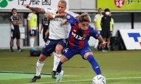 横浜F・マリノスのリズムを狂わせたFC東京戦での「2度のVAR介入」【ようやく見えてきたJ1優勝争いの構図】(2)