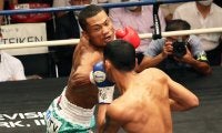 平岡アンディ、2回TKOでデビュー21連勝！　強烈な左炸裂「前回タコ踊りしてしまい…」