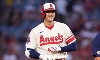 大谷翔平の打球に敵は困惑　高々打ち上げたラッキー二塁打に敵地記者「消えたようだ」