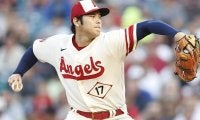 大谷翔平が７回無失点の１３勝目、“Ｗ規定クリア”まで「14」イニングに！「ショウヘイは守備も巧いことが判明」とライナー好捕にアナリストが注目