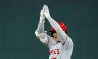 【MLB】大谷翔平、2点タイムリーと珍プレー“二塁打”で10試合連続ヒット　2年連続100打点へ残り8