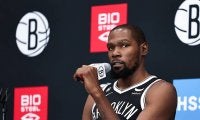 トレード要求の真相を語ったデュラント…「チームに多くの不安要素が取り巻いていた」