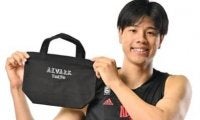 アルバルク東京×シブヤフォントのコラボグッズが登場