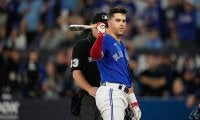 【MLB WCゲーム】吹っ飛んだヘルメット…場内が殺気立った“頭部死球”にファンの意見真っ二つ