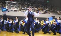 西川貴教氏が滋賀レイクスのホーム開幕戦に登場…近江高校吹奏楽部とコラボ