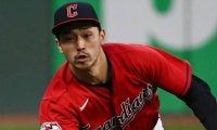 MLBプレーオフで危機一髪の珍事　あわや接触のボールボーイに反響「不運な跳ね返り」