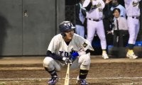 [硬式野球] 小口主将の三振で２部優勝の夢消え去る