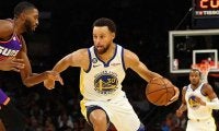 実況が「今季FT失敗なし」→初の失敗　NBAカリーの直後の行動に米爆笑「察知能力凄い」