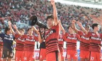 「一体感ええな」「何回も見ちゃう」初のJ1目指す熊本、勝利のセレブレーション“カモンロッソ”が他サポにも好評！「J1でも聞きたいぞ」