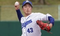 すし詰め状態のロッカー「選手の会話ほぼない」　トライアウトが放つ“異様な空気”