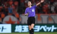 カタールＷ杯はジャッジにも新潮流。最新テクノロジーと、審判に求められる能力