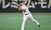 坂本勇人は遊撃から転向すべきか？　来季34歳で世代交代の波…原巨人に燻る後継者問題