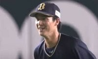 柳田の「あんな逸れてく球よく捕れるわ」　超絶好捕が再脚光「何回見ても凄い」