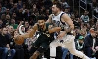 今季のMVP候補が激突…第1ラウンドはテイタム率いるセルティックスに軍配