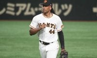 ワースト2人は巨人…走者怖れる“送球力”の高い外野手は？　ハムは新庄効果で大躍進