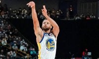 NBAカリーがまたも神技、ゴールを背に3連発動画が公開、撮影者は「これは間違いなく本物です」と紹介