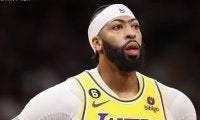 レイカーズに大打撃…アンソニー・デイビスが右足のストレス損傷により無期限の離脱