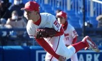 グラブはめられなくても「野球がしたい」　メジャー87勝左腕がくれた“知恵と勇気”