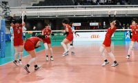 女子１回戦屈指の好カード東九州龍谷が東京都市大塩尻下す／春高バレー