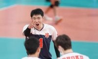 東北が岡山東商に快勝　安食浩士、小山暖人の両エースが牽引／春高バレー