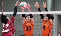 日本航空、女子も１６強　前回男子Ｖに刺激、エース渡辺が躍動　春高バレー