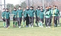 城福体制2年目で悲願のJ1復帰目指す東京Vが新体制始動