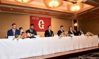 巨人の新外国人5選手が入団会見　V奪回へ原監督も期待…元・超有望株やキューバ剛腕