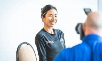 なぜ新谷仁美はマラソン日本記録に12秒差と迫れたのか。レース直前までケンカ、最悪の雰囲気だった3人の選択