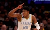 八村塁がレブロン、デイビスとともに先発出場、レイカーズ移籍後最多得点を更新する19得点で延長にもつれたニックス戦に勝利
