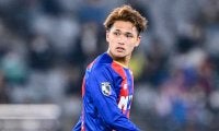 「ダマがセコい」FC東京・松木玖生がトレーニングで「直接FK」を沈めるも、GKは「意外な異議」！ その様子を見たチームメイトが「ツッコミ」