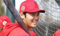 【MLB】大谷翔平見たさに人だかり…　超絶存在感で魅了、ファン「私もいられたら…」