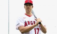 【MLB】“モデル”大谷翔平が「ただただカッコいい」　ポーズで際立つ肉体「大きくなった」