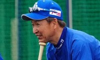 立浪監督と肩組む新人「緊張しただろうな…」　“戦う集団”中日に「感動しました！」