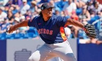 【MLB】変わり果てた“クセ強すぎ投法”が「淋しい」　普通に投げてまさかの賛否「昔は超反則」