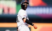 「クリロナ!?」WBCオランダ代表の“ホームランパフォーマンス”にサッカーファン驚き！「競技も国も違うのにすごい」