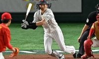 去る栗林と残った源田、侍ジャパン14年ぶりの大会中選手入れ替え