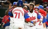 キューバが4強進出一番乗り　デスパイネが決勝犠飛…NPB勢の活躍で豪州に辛勝