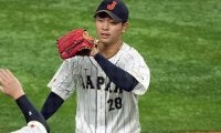 「スカウトの間で大きな話題に」侍ジャパンの若き右腕に米誌が注目！「最も強力な打者を苦しめた」