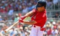 【MLB】吉田正尚、第3打席にメジャー初安打初打点　デビュー戦4番で快音、本拠地大歓声