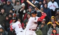【MLB】吉田正尚は「素晴らしい選手」　開幕戦でマルチ安打を監督絶賛「スイング綺麗」