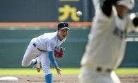 【高校野球】山梨学院が春夏通じて県勢初優勝　5回に猛攻7得点で逆転…報徳学園下す