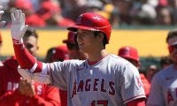 【MLB】大谷翔平は「どんな場面でもキュート」　塁上で“歓喜のフリフリ”が「感情をあらわに」