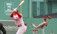 【MLB】大谷翔平 「３月の友は４月の敵」と公式も煽った吉田正尚との直接対決は三振に仕留める　雨とトラブルで31球降板も